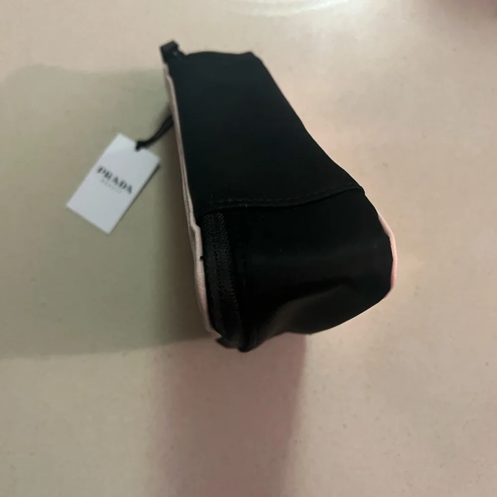 PRADA Perfume Clutch (Brand New‎ With Tags)